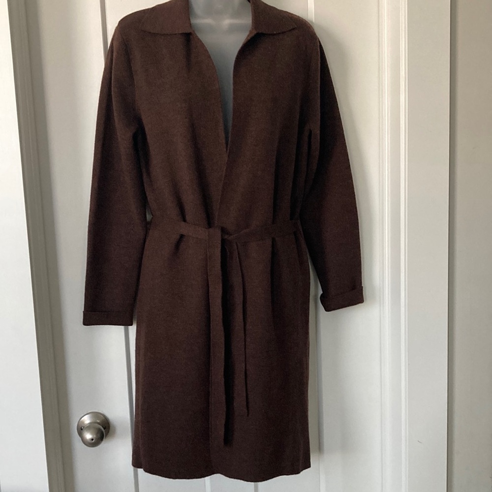 Beautiful Open Cardigan, Brown , belted, size-S, 100% Italian Merino wool.
